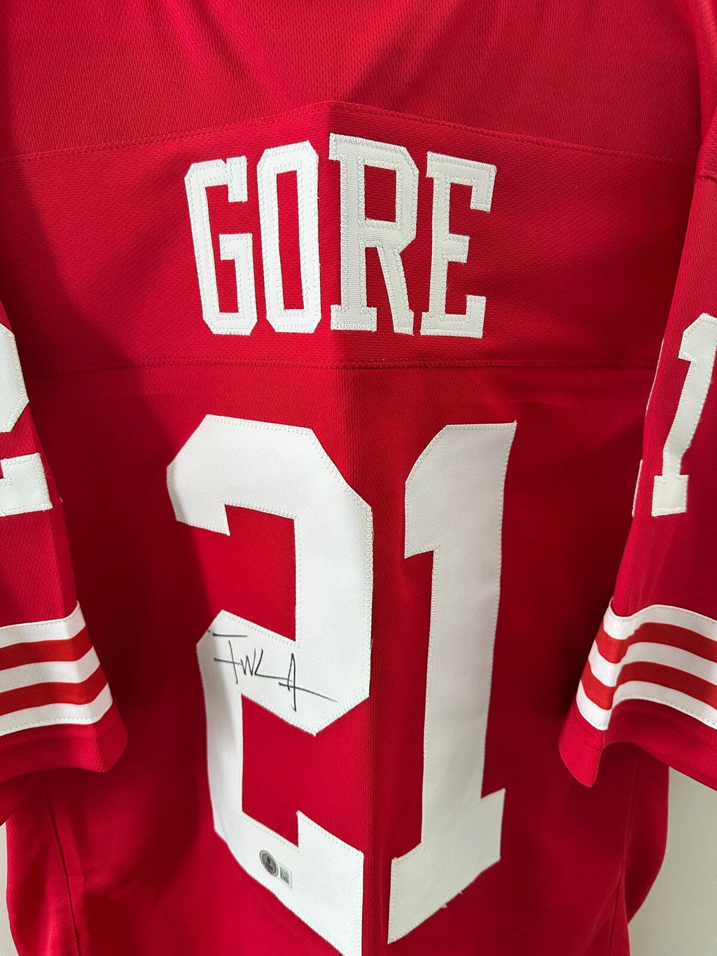 Frank Gore 49ers Signed Jersey – Beckett Witnessed Certified