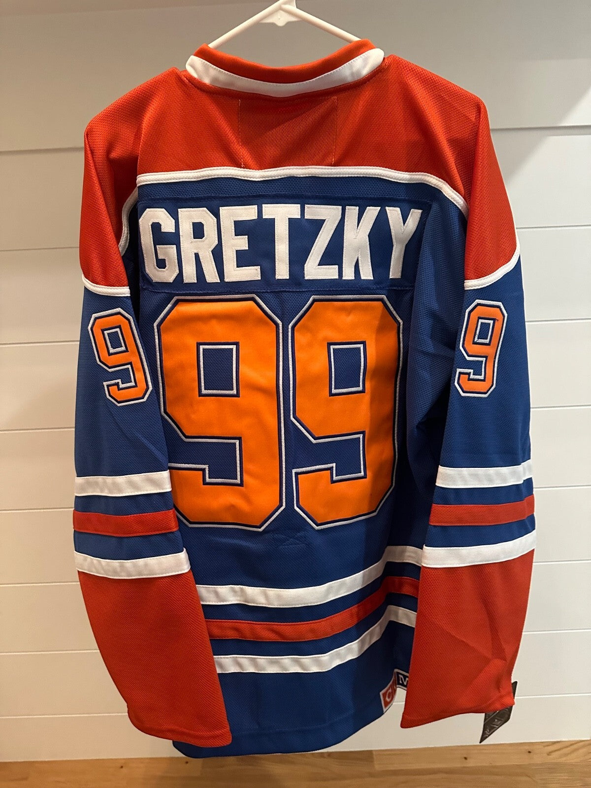 Wayne Gretzky Edmonton Oilers CCM Vintage Hockey Jersey – Size 52 NWT