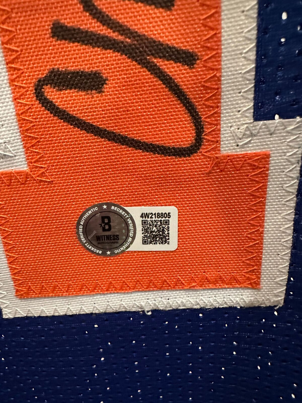 Chris Childs Signed New York Knicks #1 Jersey – Beckett Witness BAS
