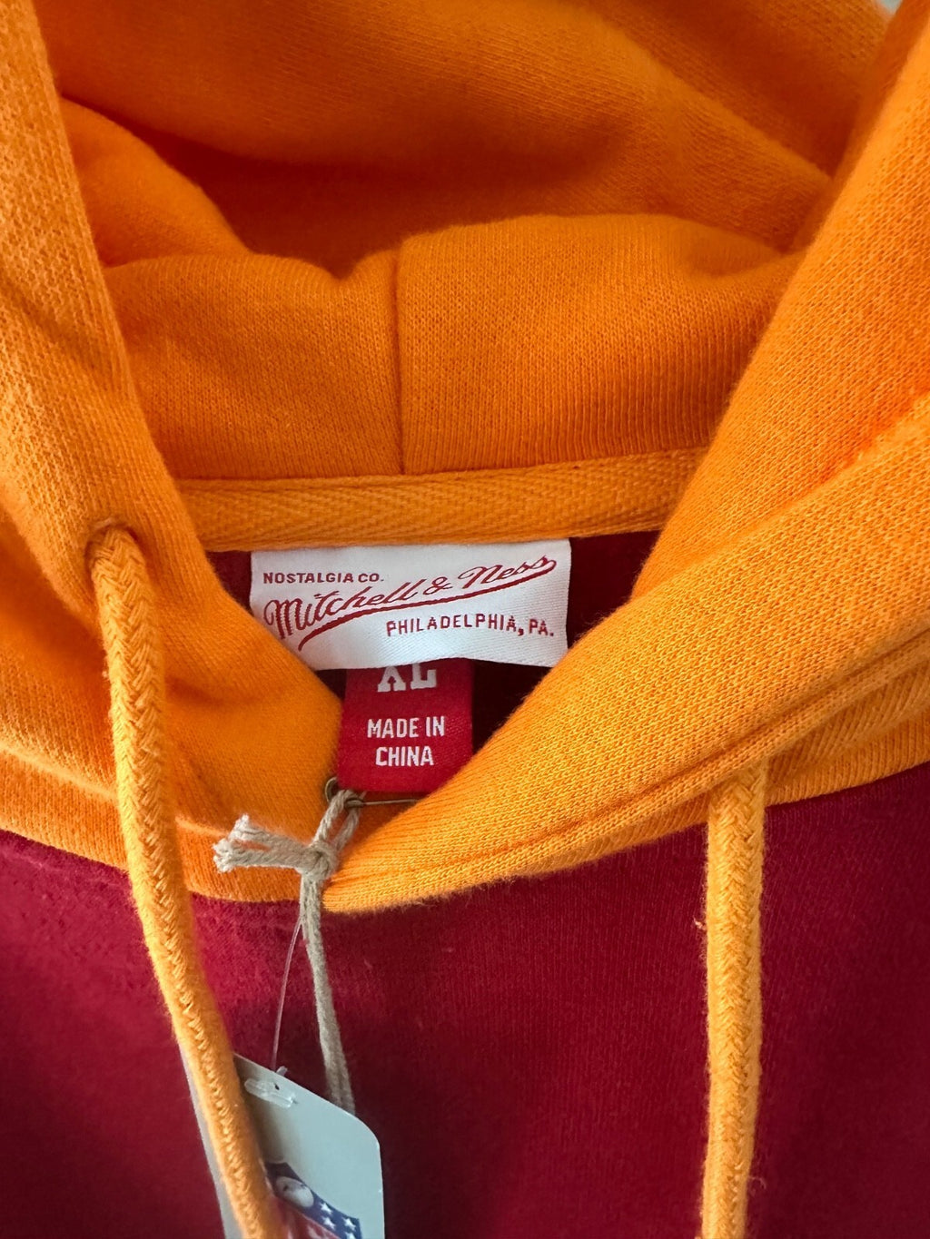 Mitchell & Ness Tampa Bay Buccaneers Throwback Big Face Hoodie XL NWT NFL