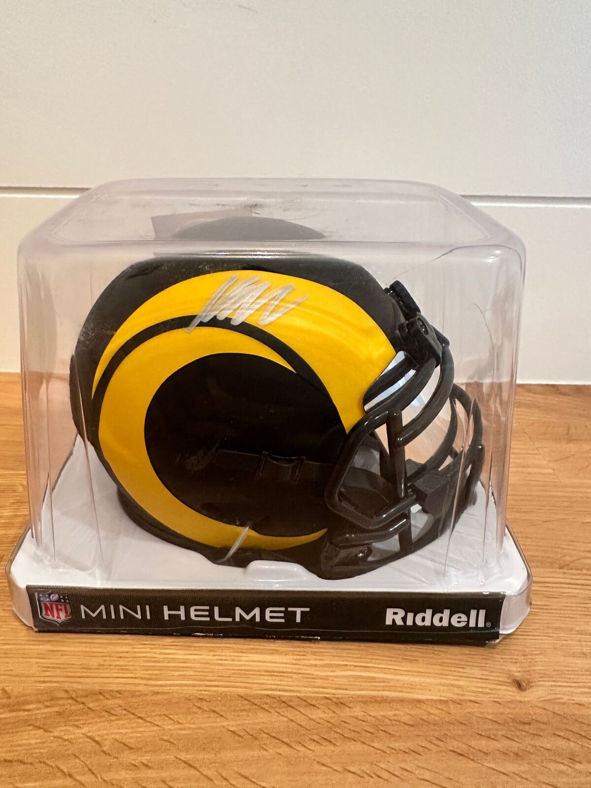 Kyren Williams Signed Los Angeles Rams Eclipse Mini Helmet – JSA Authenticated