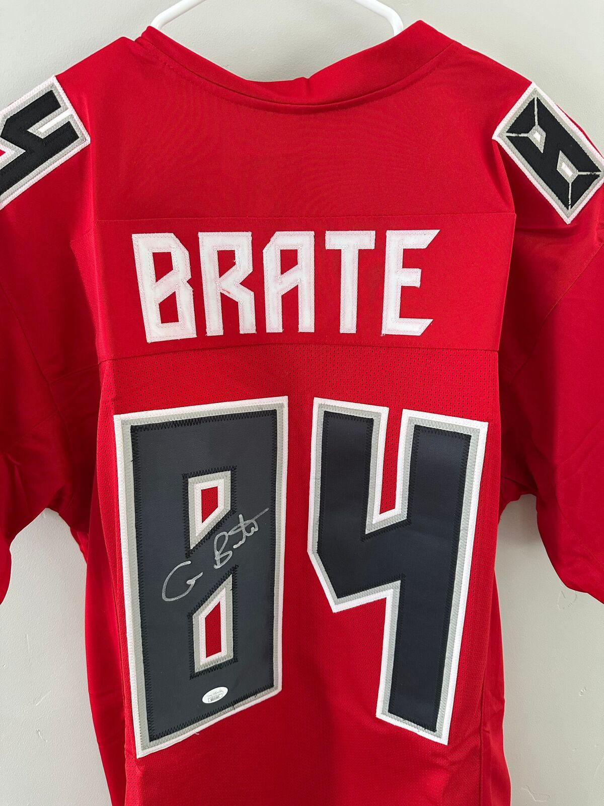 Cameron Brate Signed #84 Jersey – JSA Authenticated