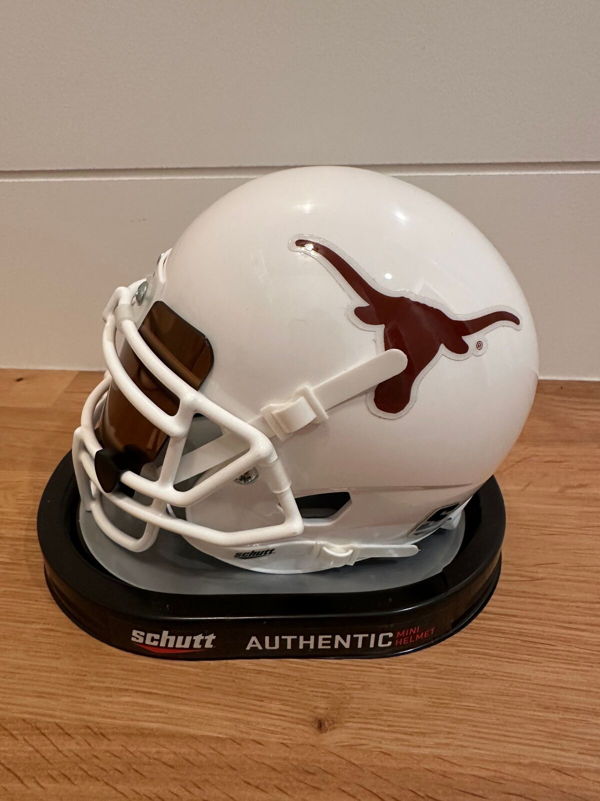 Earl Campbell Signed Texas Longhorns Schutt Mini Helmet “HT 77” – JSA COA