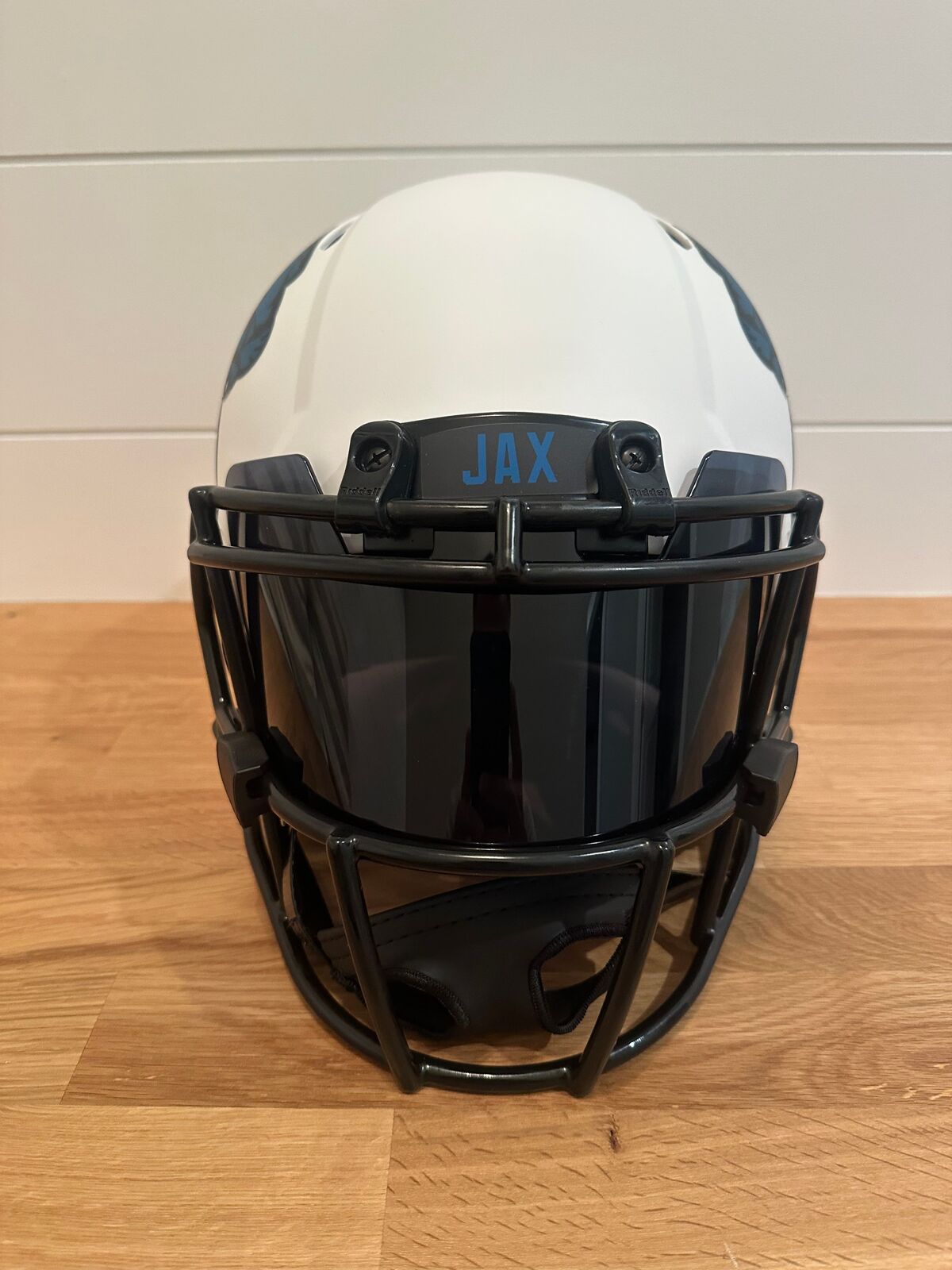 James Robinson Signed Jacksonville Jaguars Authentic Full-Size Helmet – Beckett