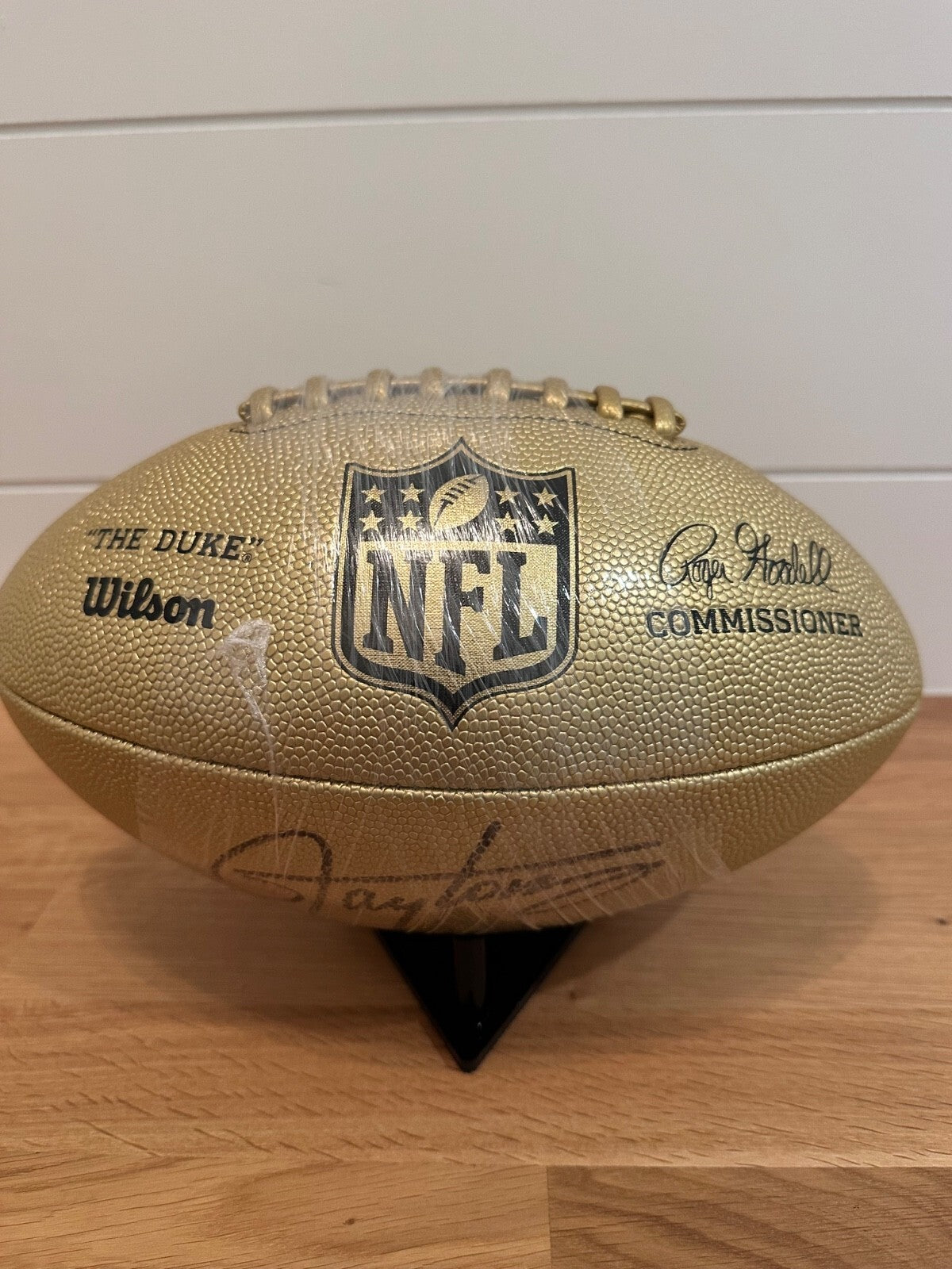 Lawrence Taylor Signed Gold Wilson “The Duke” NFL Football – Beckett Witnessed