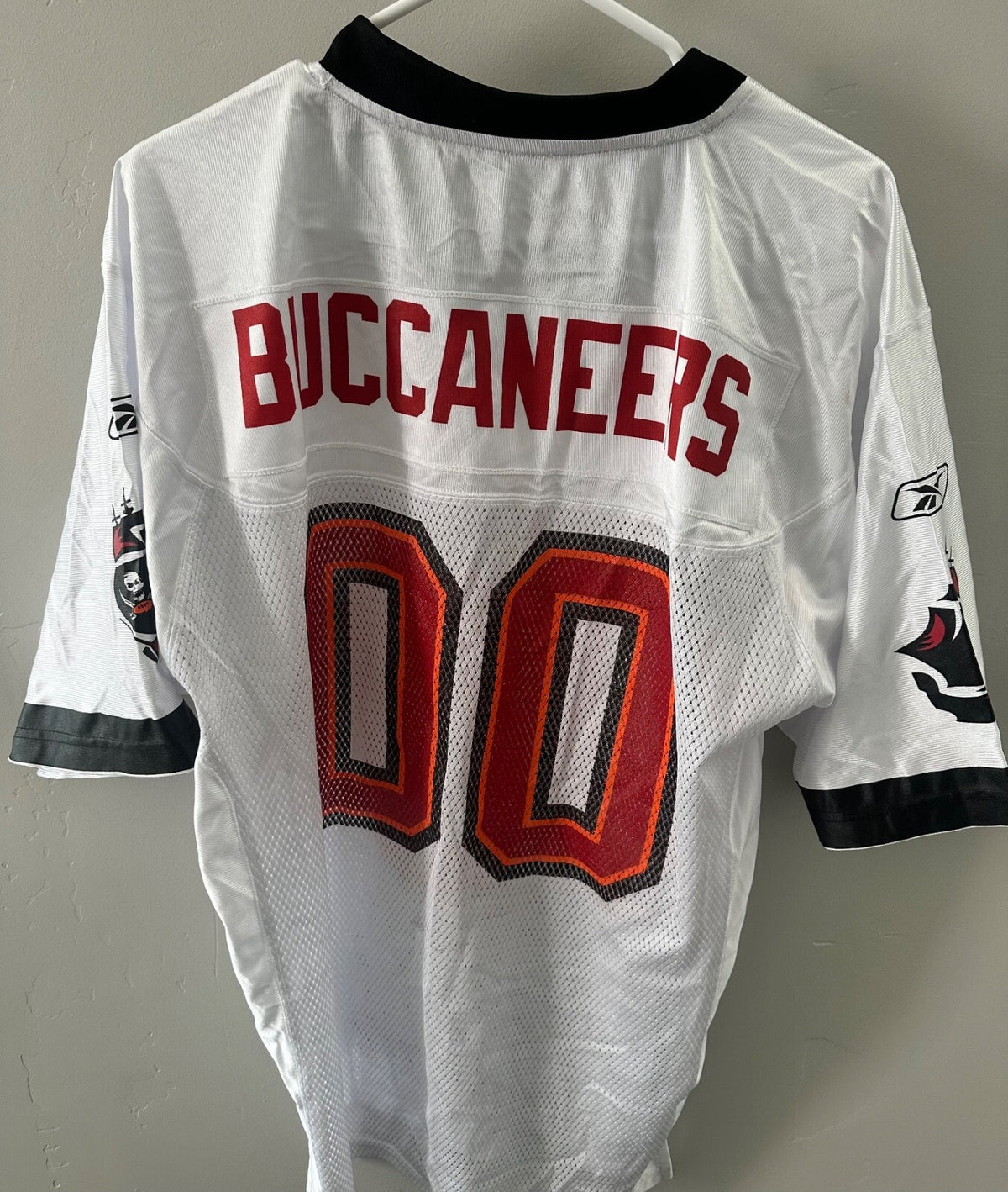 Tampa Bay Buccaneers Reebok NFL Equipment On-Field Jersey – Size Medium