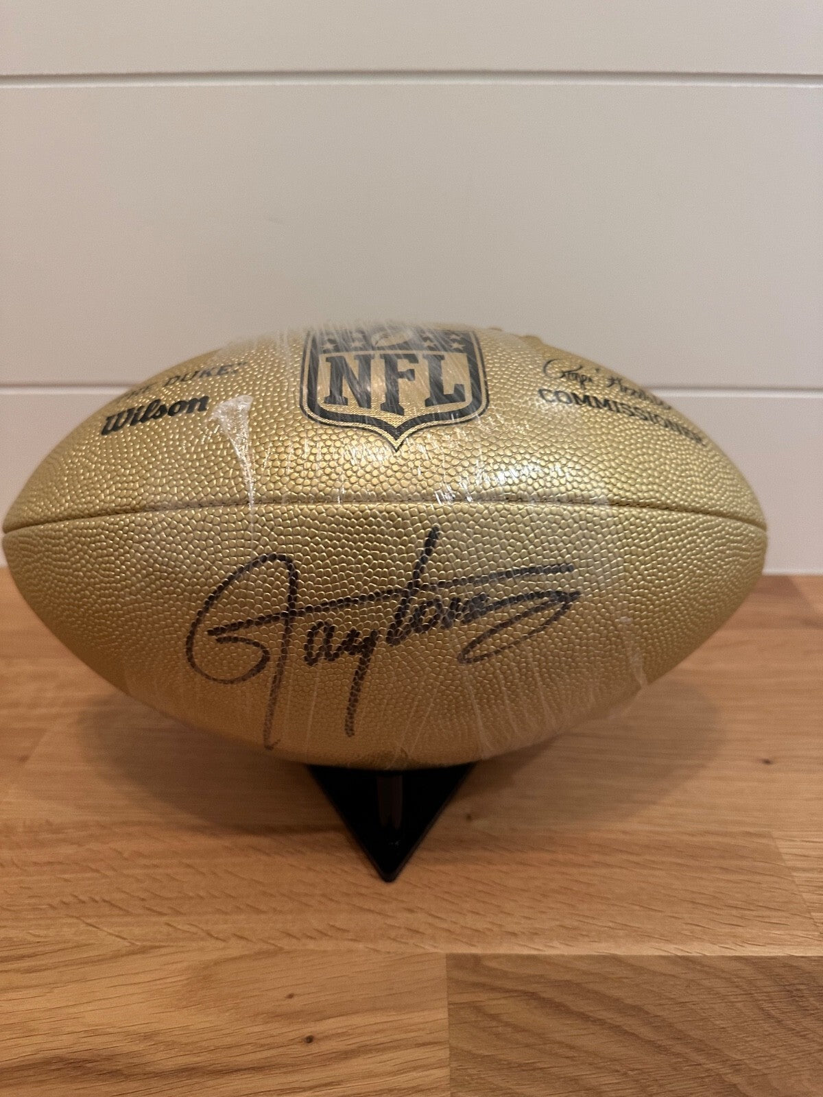 Lawrence Taylor Signed Gold Wilson “The Duke” NFL Football – Beckett Witnessed