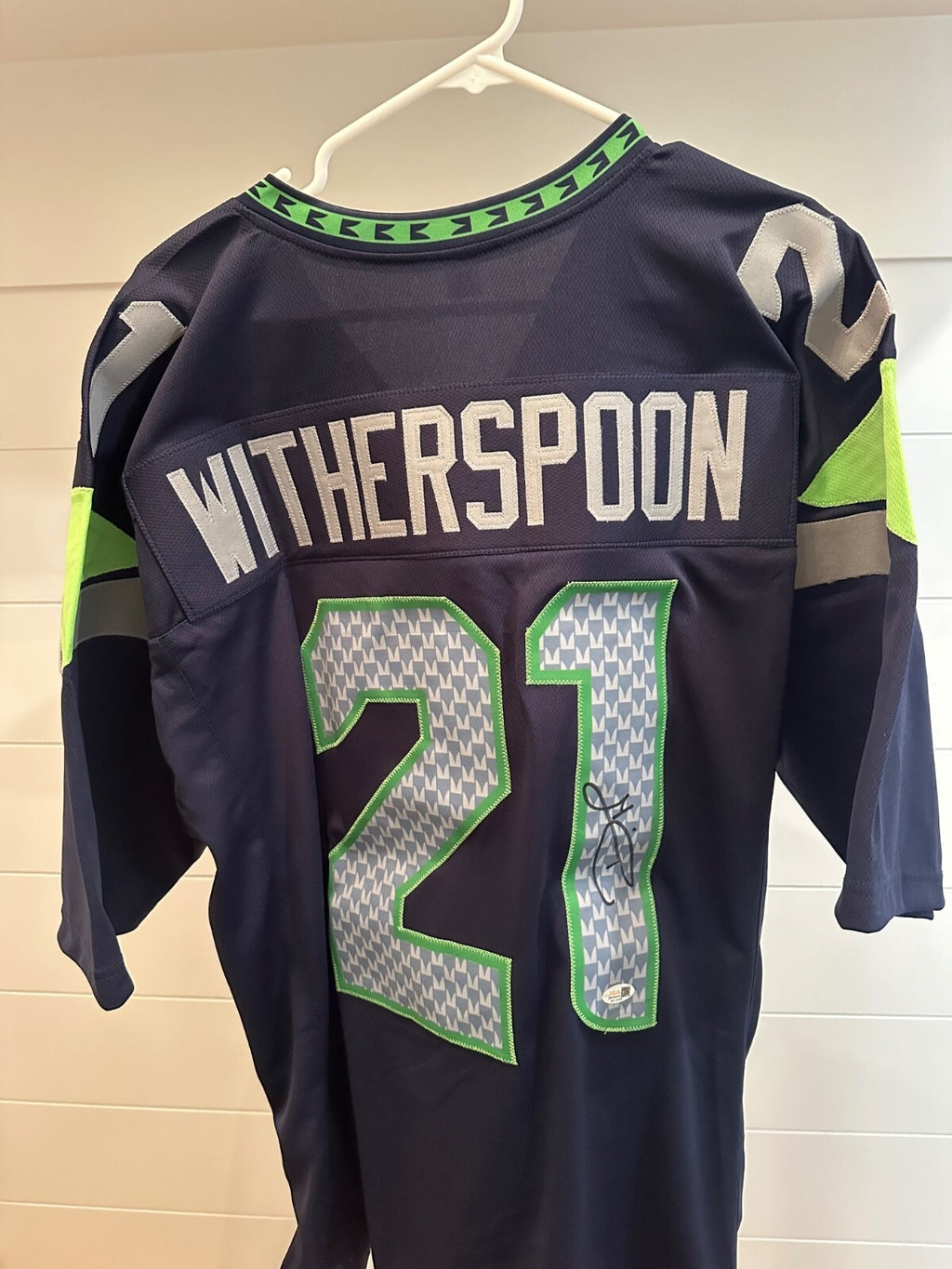 Devon Witherspoon Autographed Seahawks Jersey – JSA Witnessed
