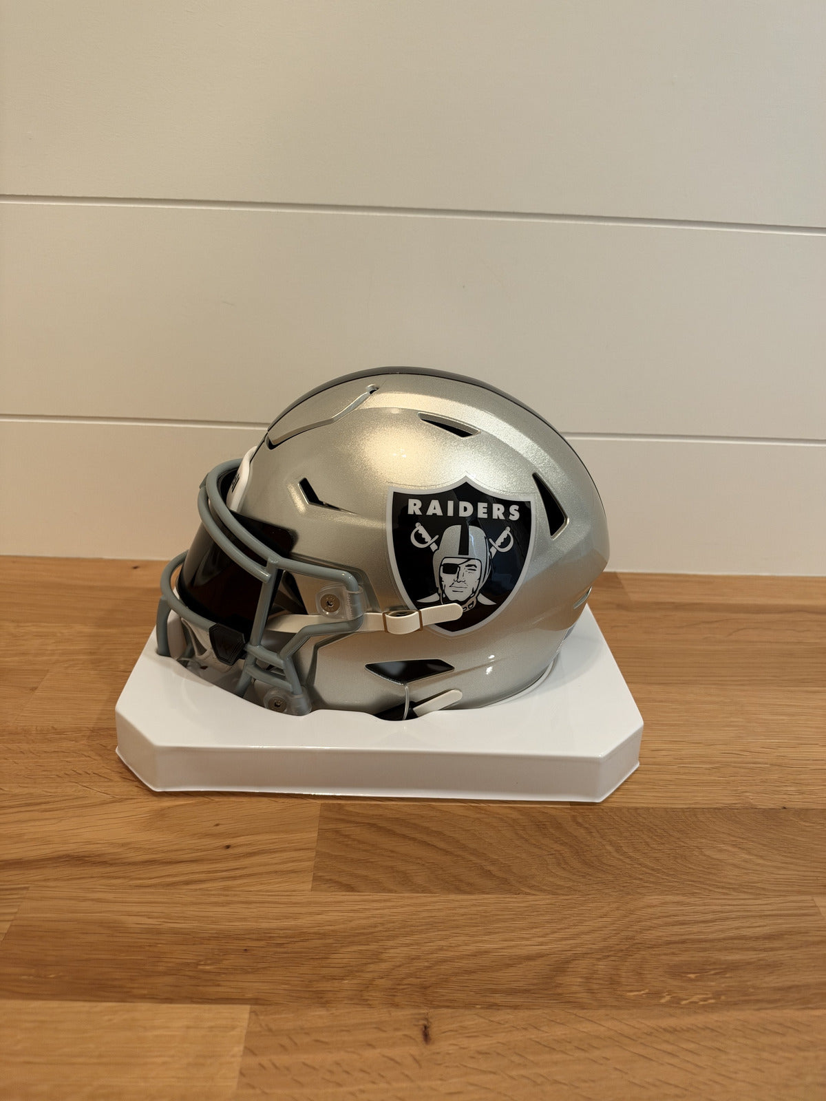 Ashton Jeanty Signed Raiders SpeedFlex MIDI Helmet Black Visor Beckett