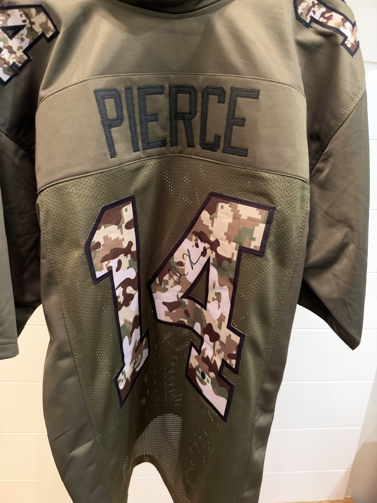 Alec Pierce Signed Colts #14 Camo Custom Jersey Beckett Witnessed Autograph