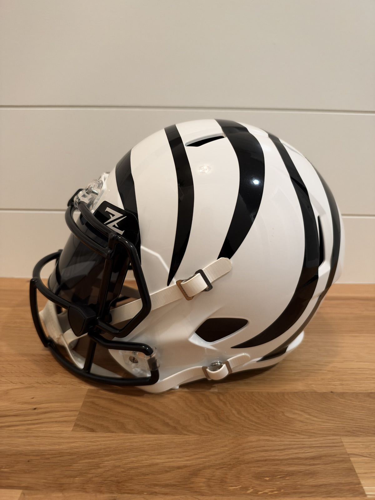Chase Brown Signed Bengals White Full Size Speed Replica Helmet Beckett Visor
