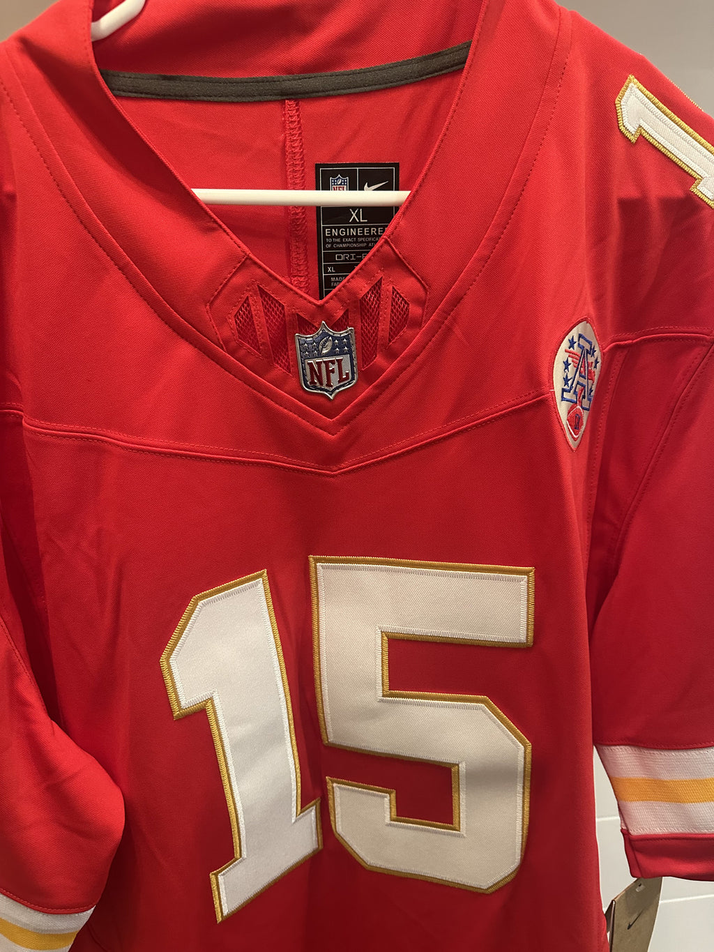Patrick Mahomes Kansas City Chiefs #15 Red Stitched Jersey – XL – Unsigned