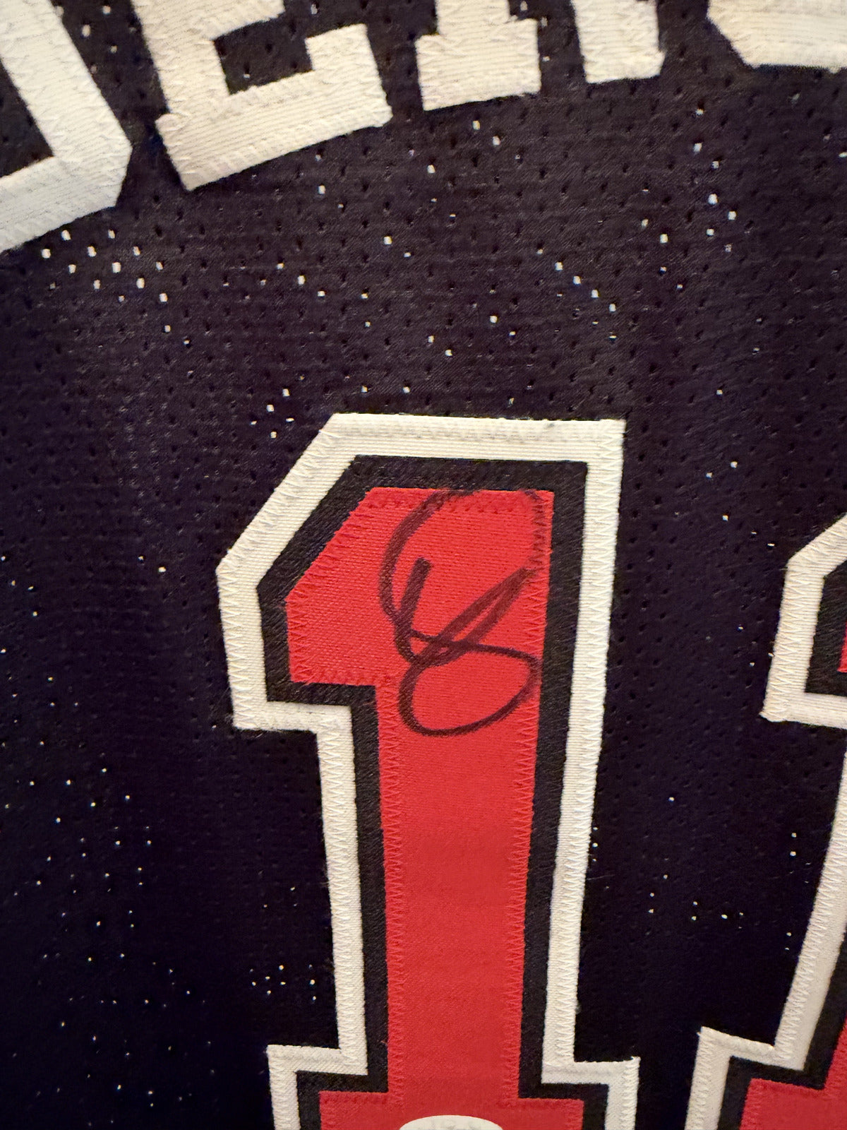 DeMar DeRozan Signed Chicago Bulls Custom Jersey #11 XL Black JSA COA