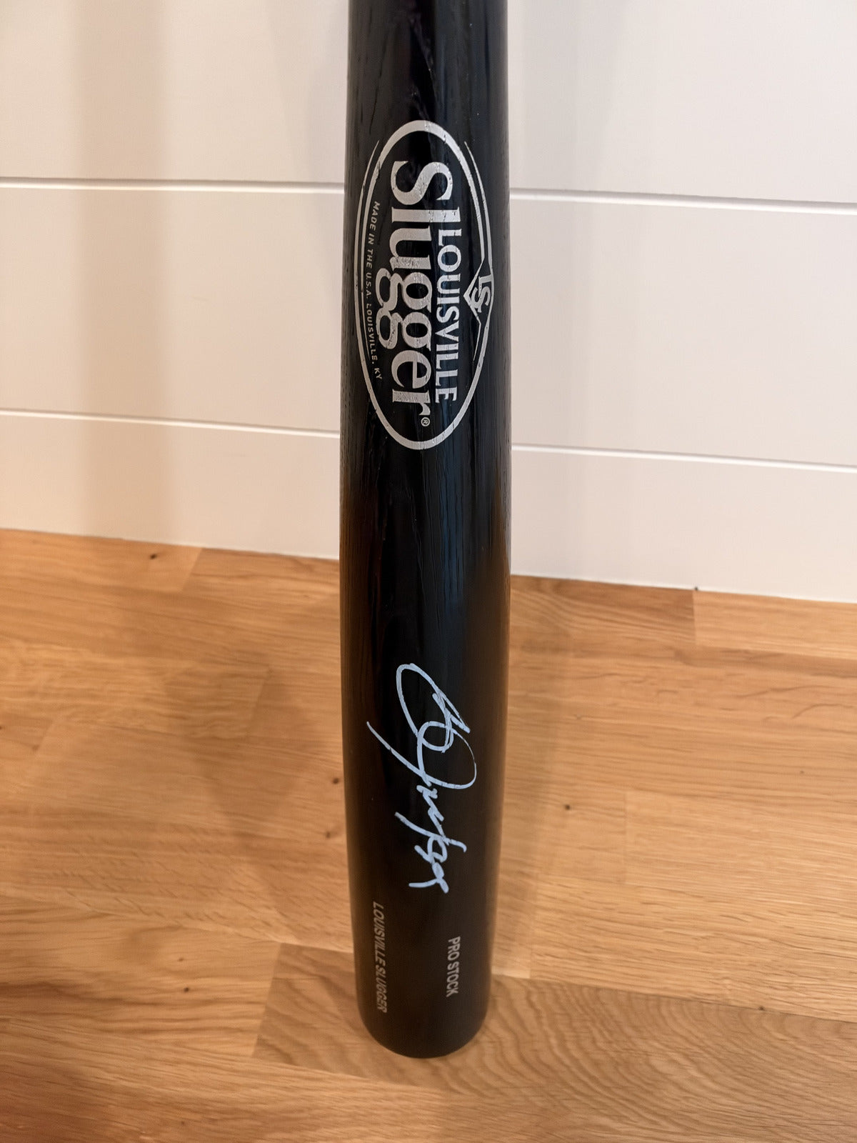 Bo Jackson Signed Louisville Slugger Black Pro Stock Bat JSA Witnessed With Case