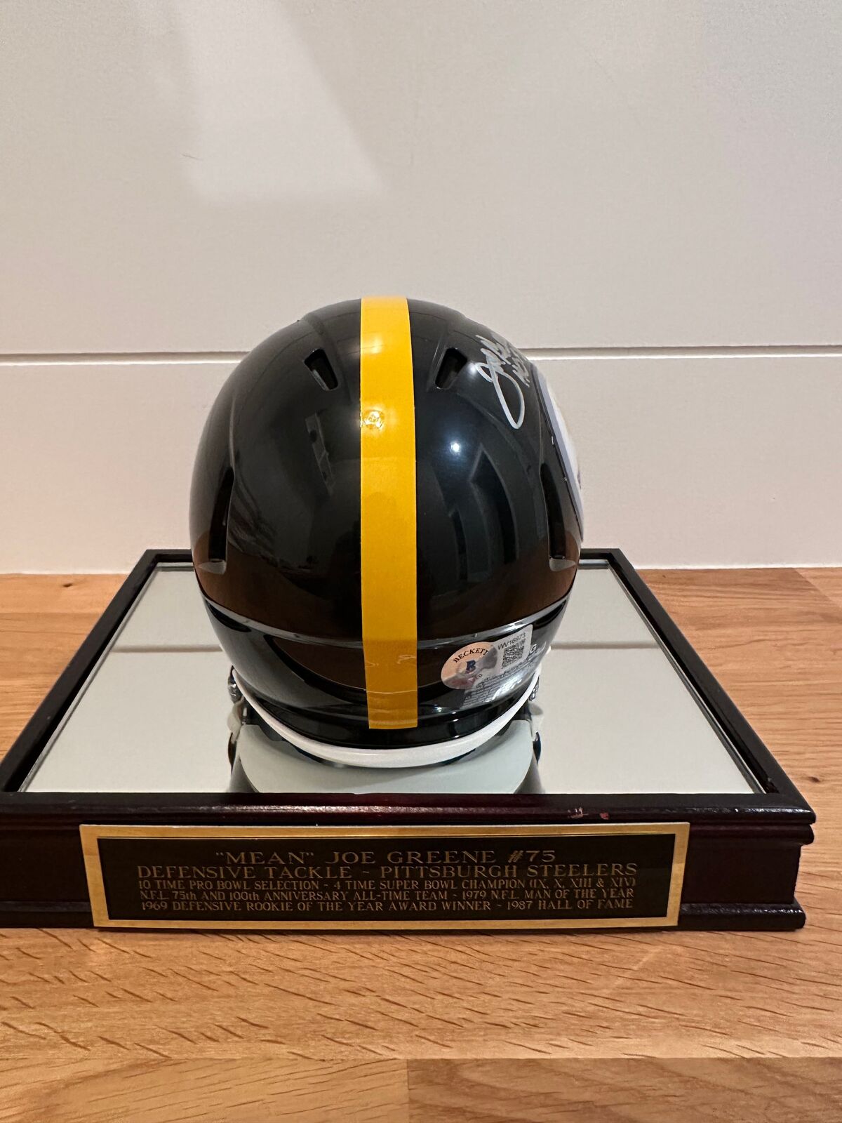 Mean Joe Greene Signed Steelers Riddell Mini Helmet Beckett Witnessed + Display