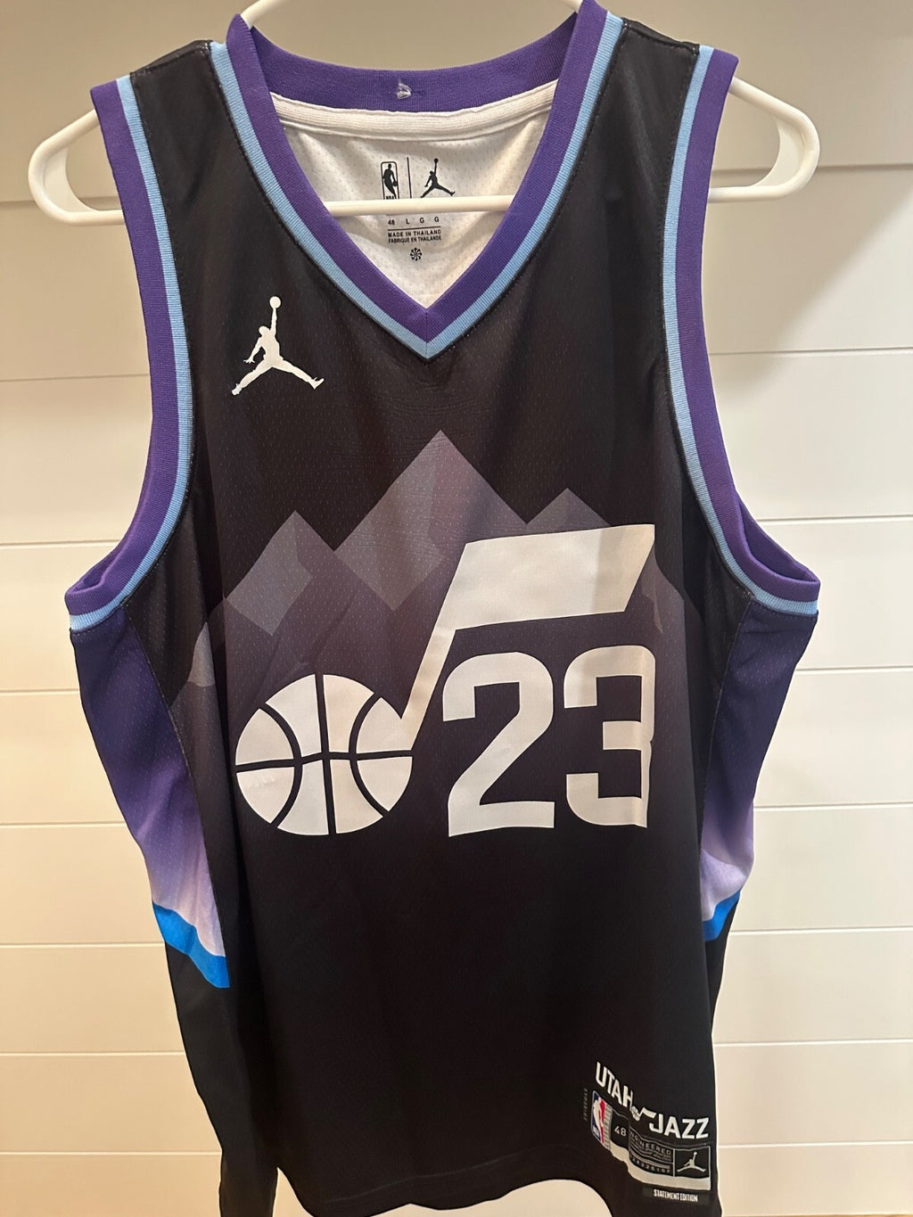 Lauri Markkanen Signed Utah Jazz Jordan Jersey – JSA Authenticated