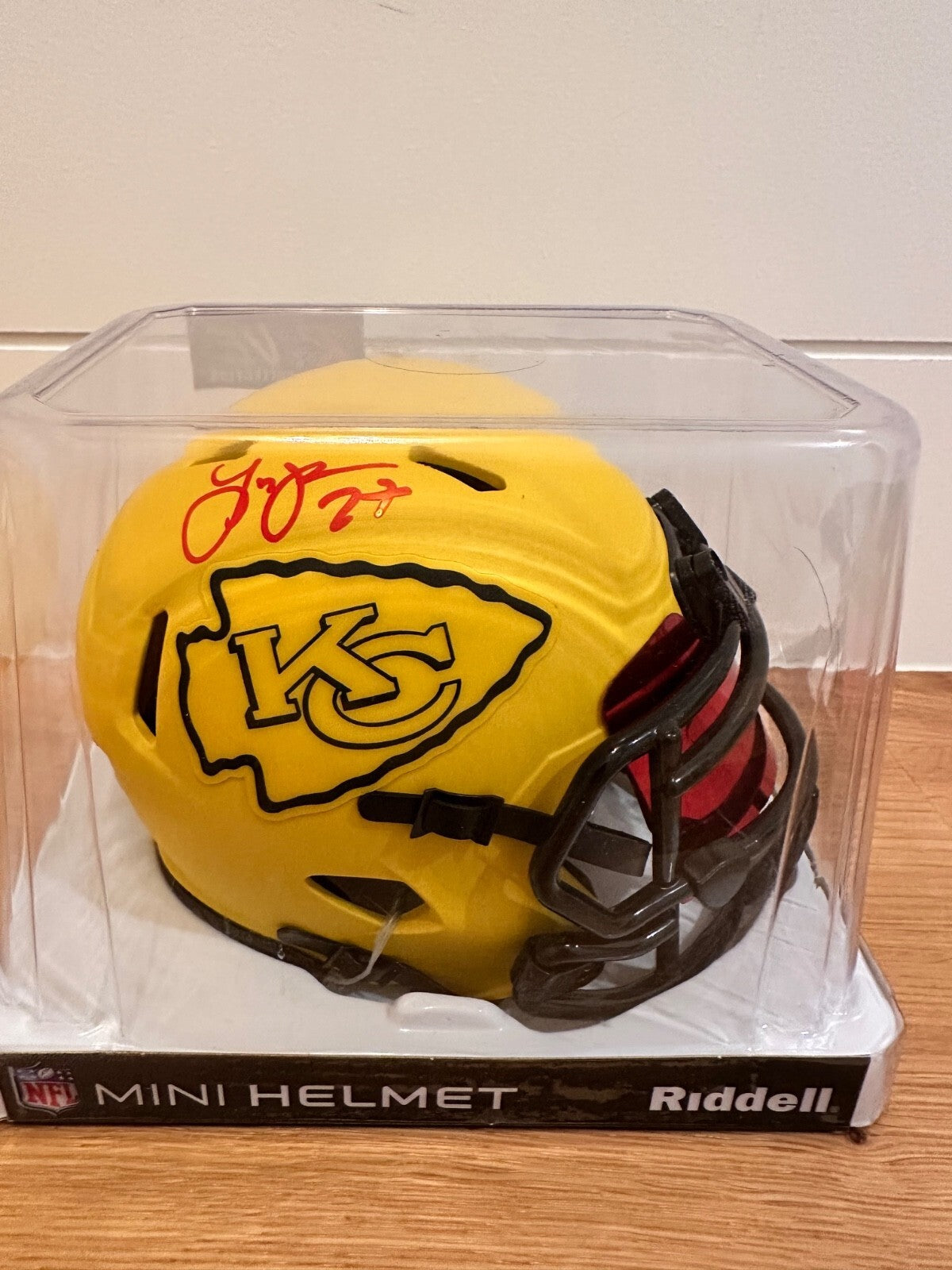 Larry Johnson Signed Kansas City Chiefs Rave Mini Helmet – JSA Witness COA