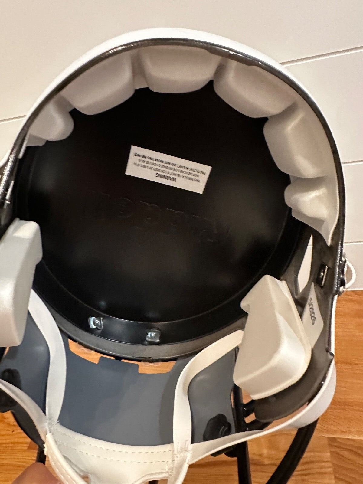 LeGarrette Blount Signed Eagles Black Full-Size Helmet – Leaf Witnessed
