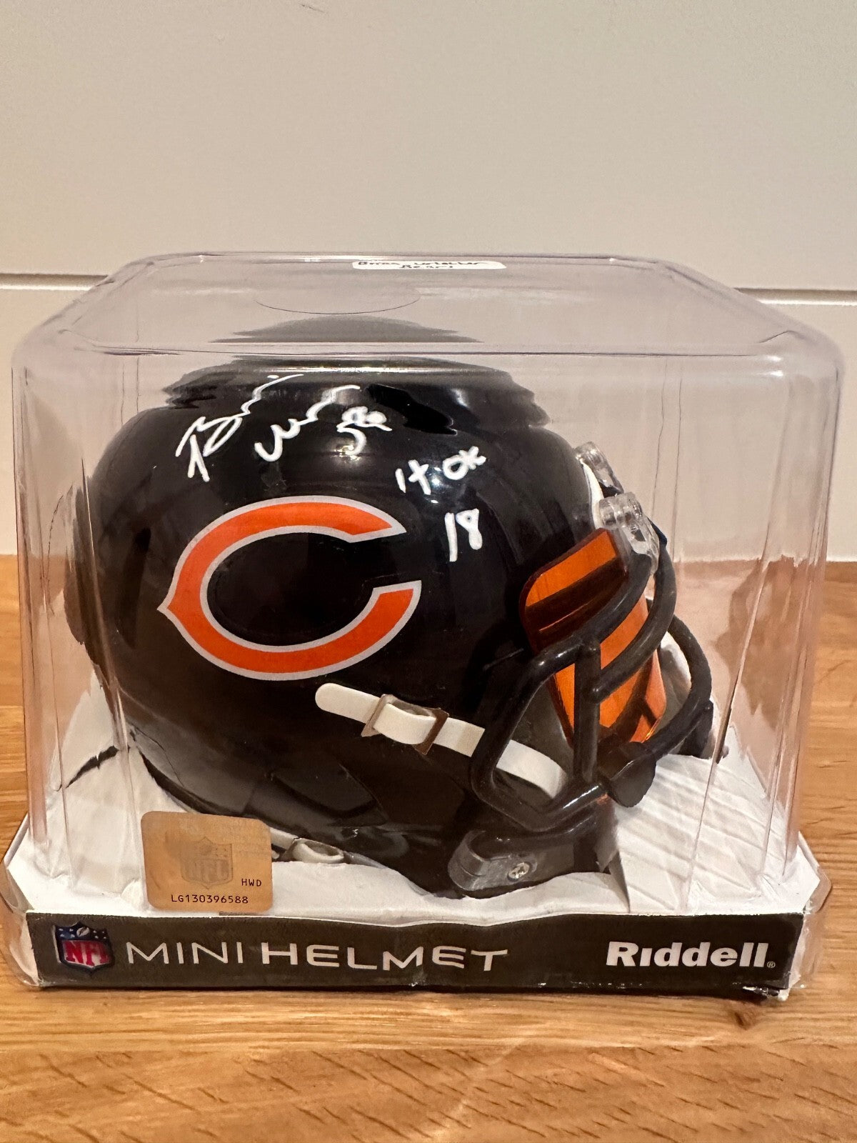 Brian Urlacher Signed Chicago Bears Mini Helmet – JSA COA HOF 18