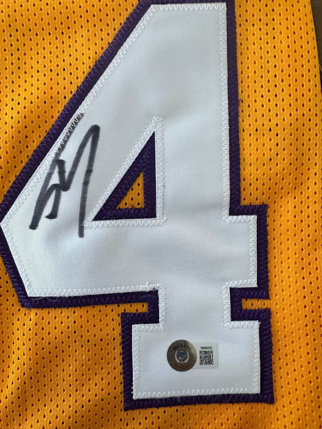 Shaquille O’Neal Signed Lakers Jersey Beckett Witnessed