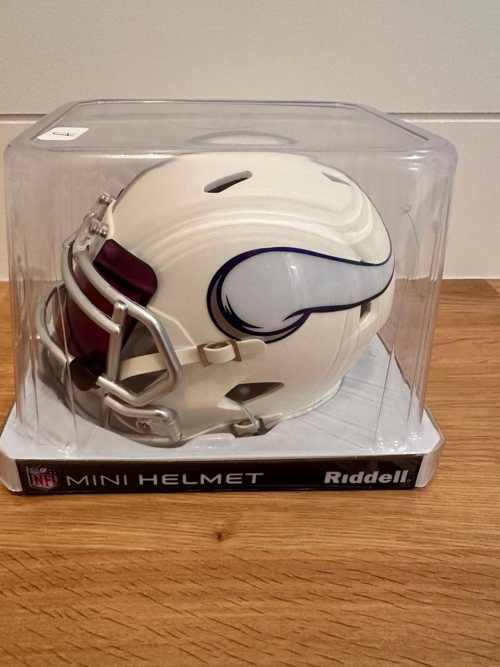 Adrian Peterson Signed Vikings White Mini Helmet — JSA Authenticated