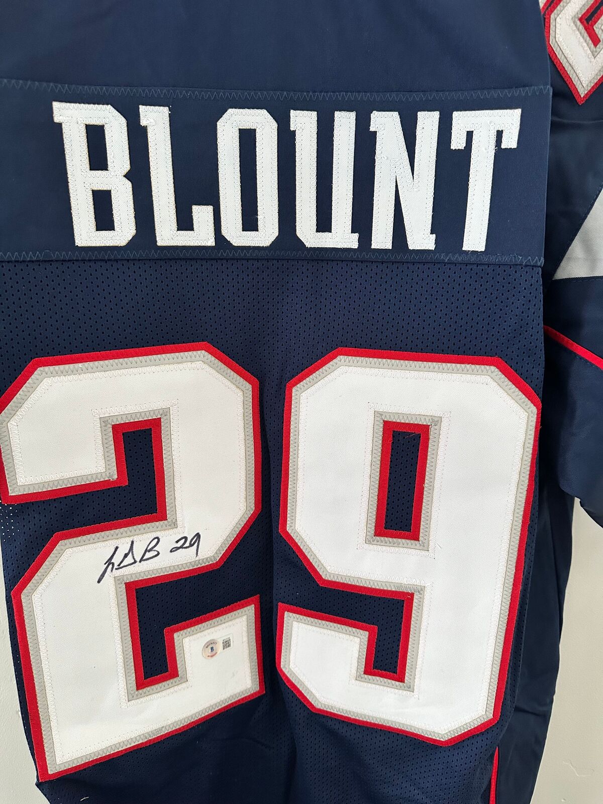 LeGarrette Blount Signed #29 Patriots Jersey – Beckett Authenticated