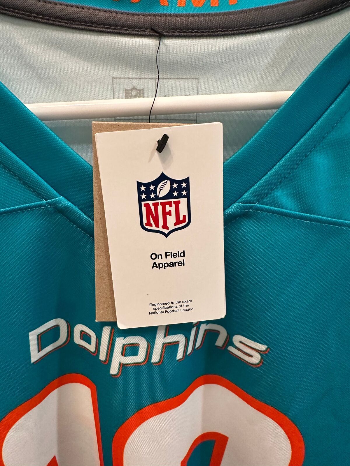 Tyreek Hill Autographed Miami Dolphins Nike Jersey – Beckett Witnessed COA – XL