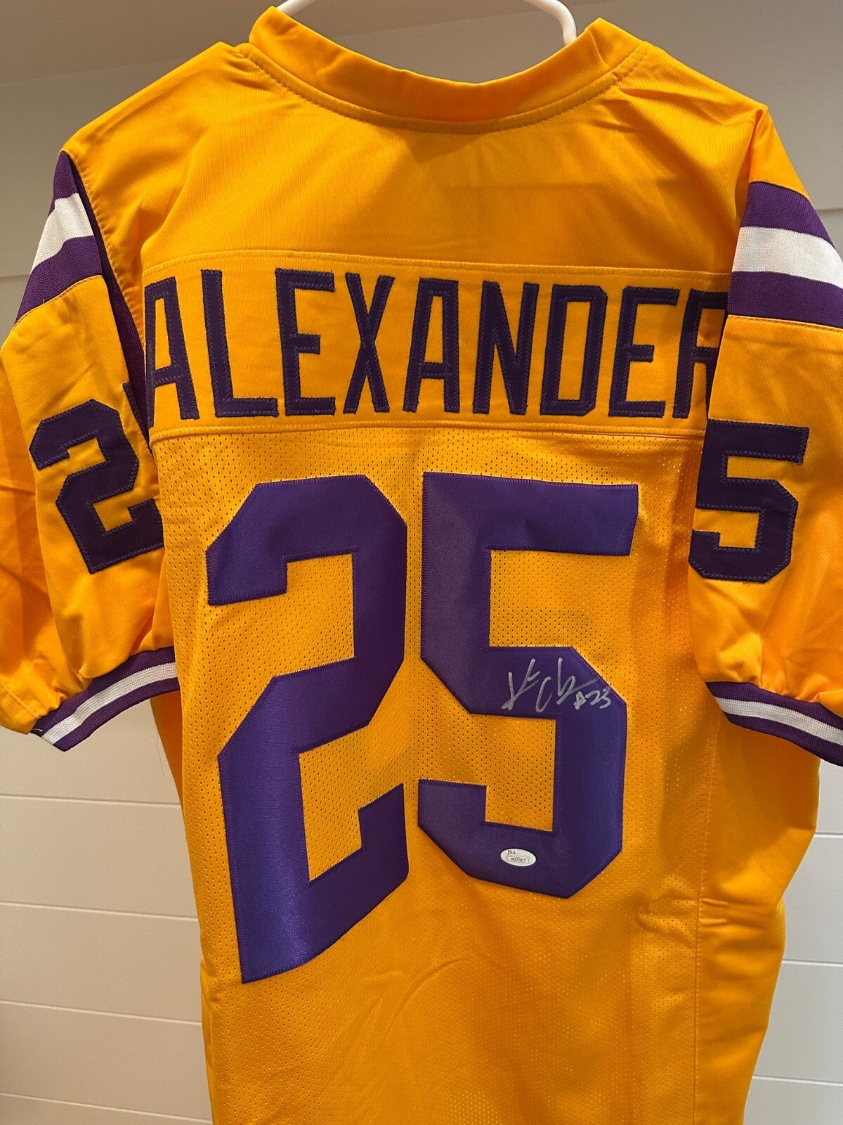 Kwon Alexander Signed LSU Tigers #25 Jersey – JSA Witnessed COA