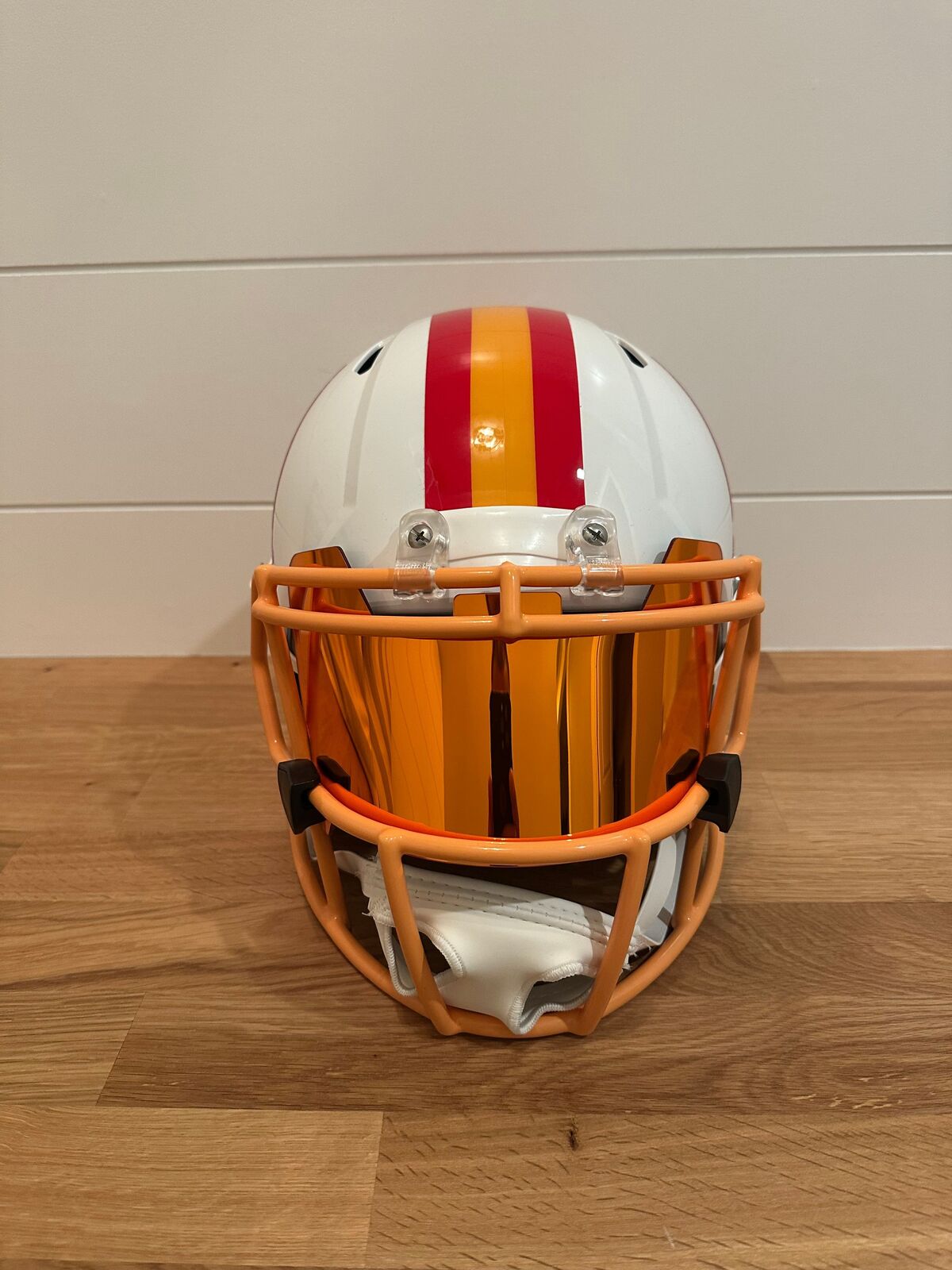 LeGarrette Blount Signed Tampa Bay Buccaneers Throwback Full-Size Replica Helmet