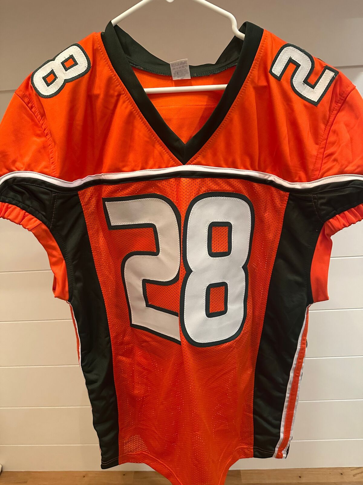 Clinton Portis Signed Miami Hurricanes Jersey – Beckett Witnessed