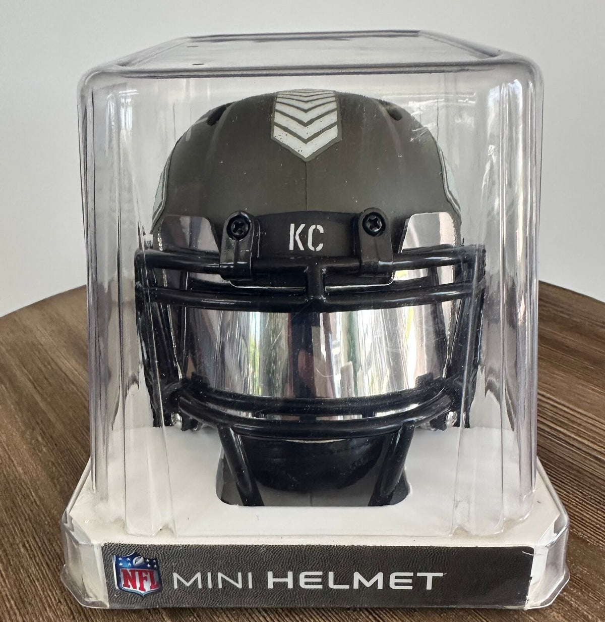🏈 Isiah Pacheco Signed Chiefs Salute to Service Mini Helmet – Authenticated