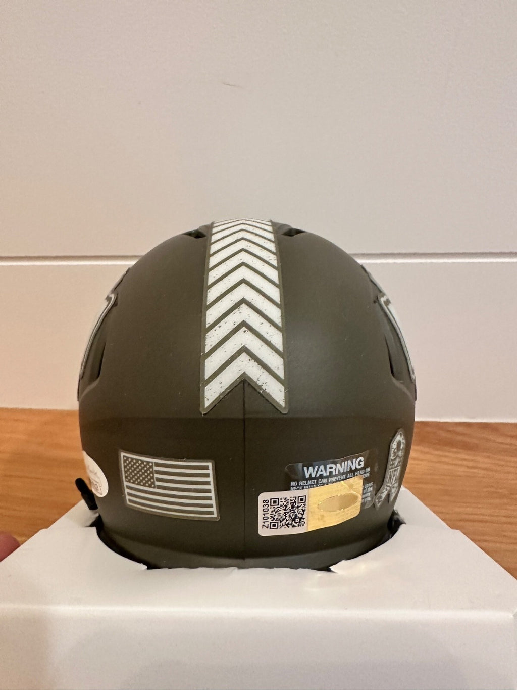 Isiah Pacheco Signed Chiefs Salute to Service Mini Helmet – Witness Authenticate