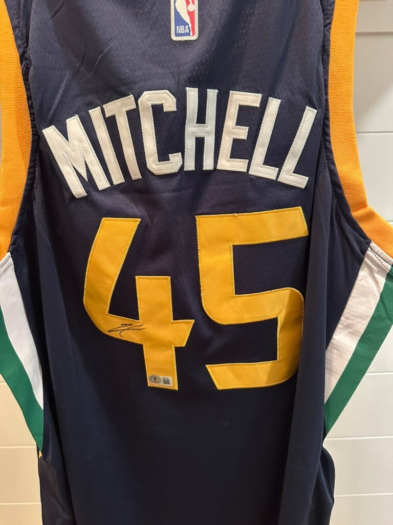 Donovan Mitchell Signed Utah Jazz Navy Jersey #45 Size 52 XL Beckett BAS