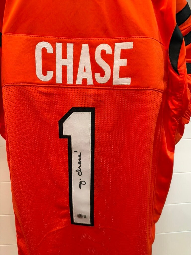 Ja'Marr Chase Signed Cincinnati Bengals #1 Orange Jersey XL Beckett BAS