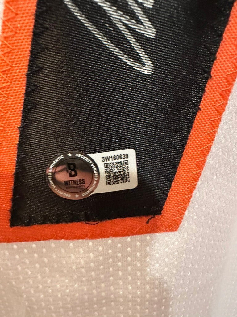 Cincinnati Bengals #78 Anthony Munoz Signed White Football Jersey with Beckett W