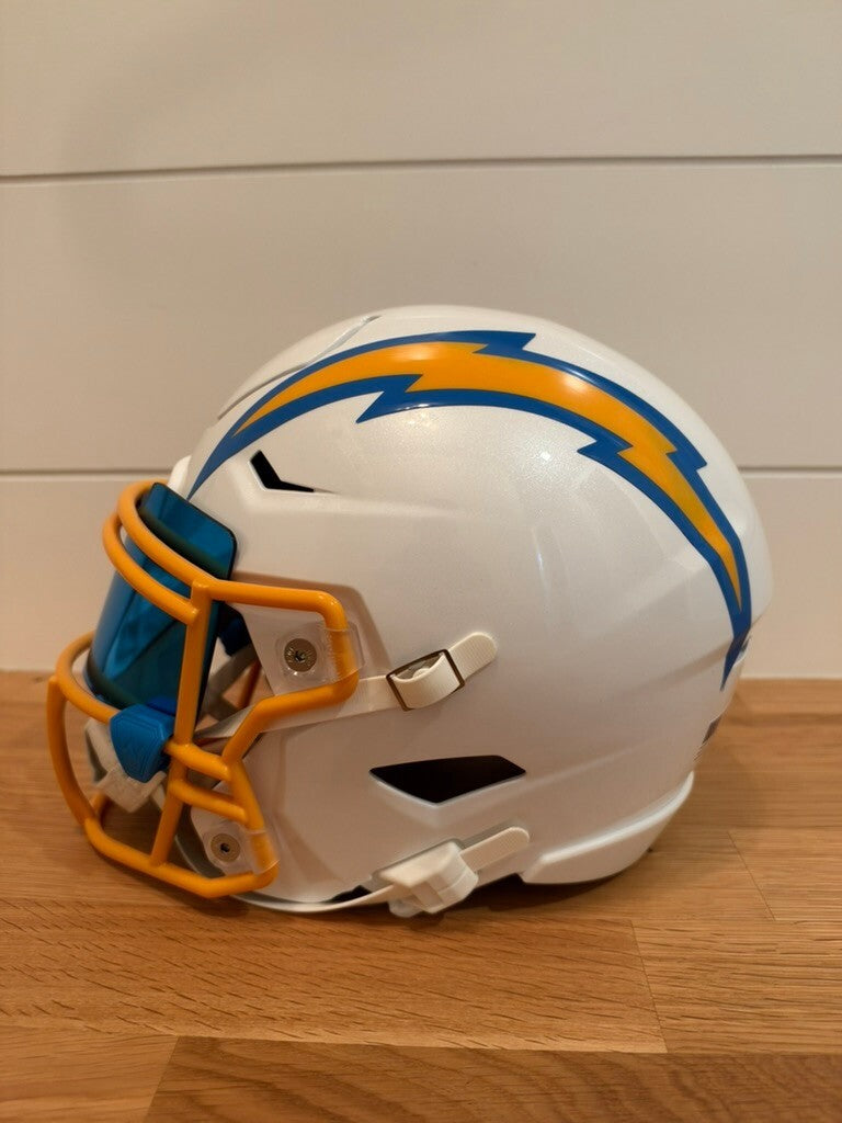 Ladd McConkey Signed Chargers Riddell SpeedFlex MIDI Helmet – Beckett Witnessed
