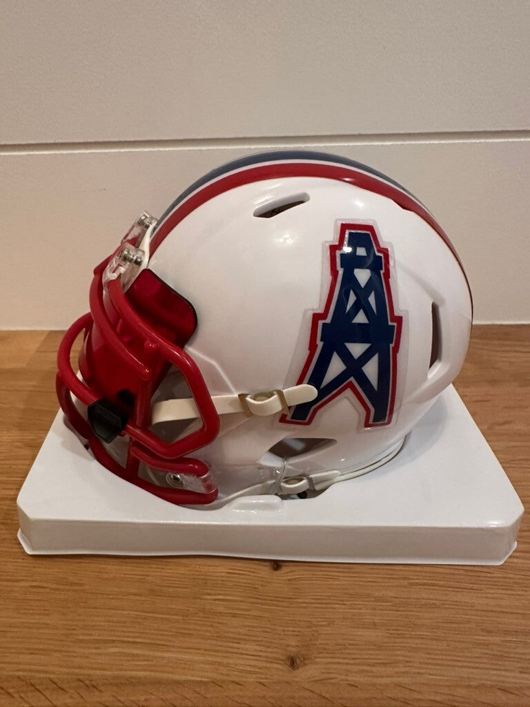 Earl Campbell Signed Houston Oilers Mini Helmet HOF 91 Beckett Witnessed