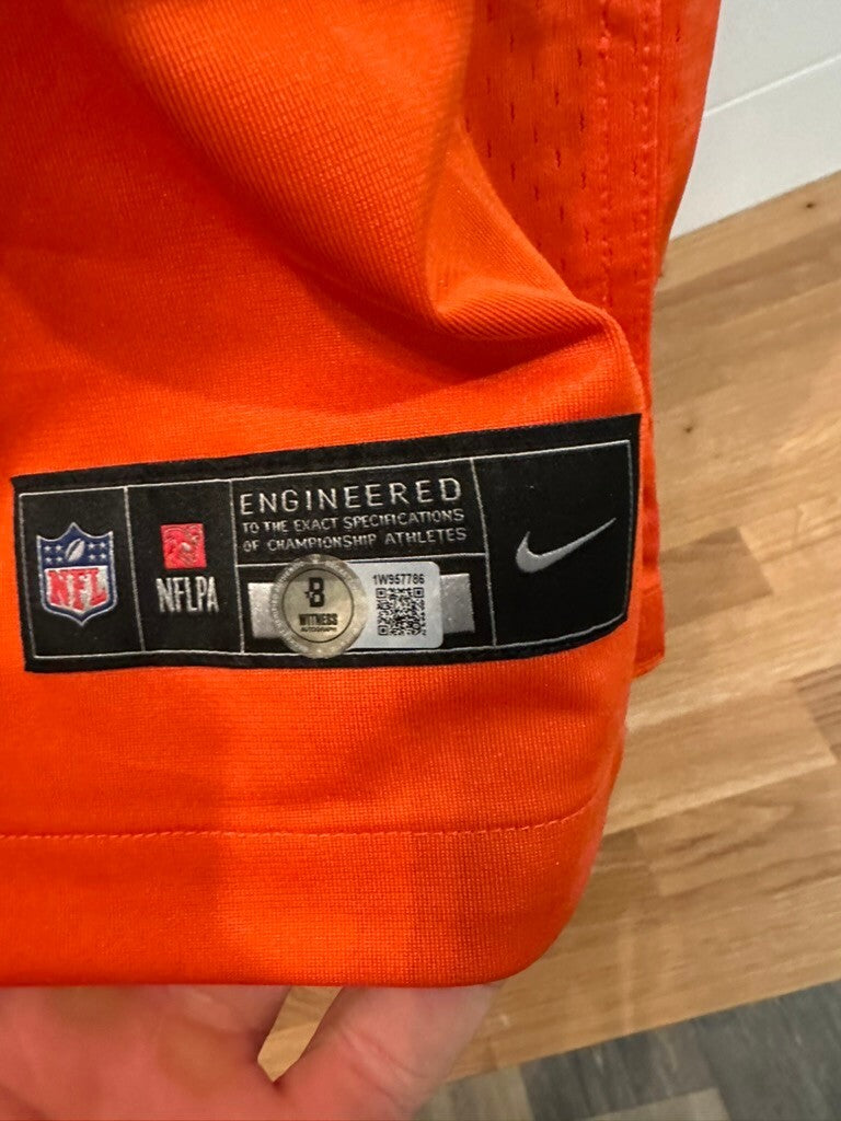 Ja’Marr Chase Signed Cincinnati Bengals Orange Nike XL Jersey – Beckett