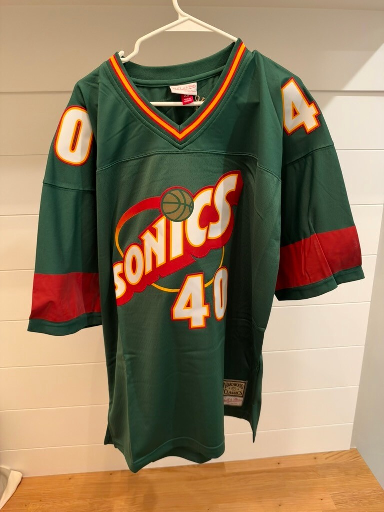 Shawn Kemp Seattle SuperSonics #40 Mitchell & Ness Audible Jersey XL NWT