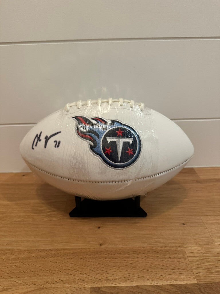Chris Johnson #28 Signed Tennessee Titans Logo Football Beckett BAS Witnessed