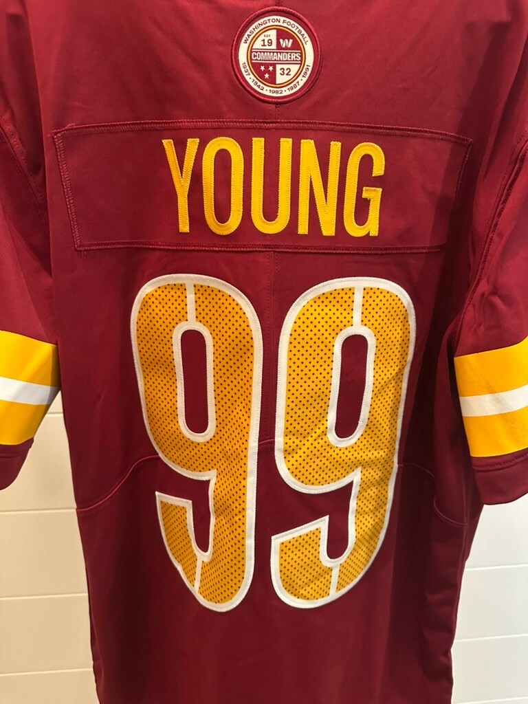 Chase Young #99 Washington Commanders Nike Vapor Limited Jersey L NWT