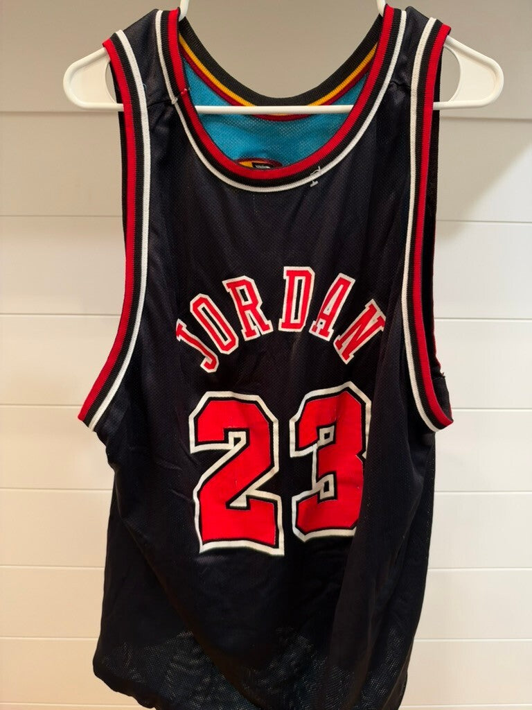Michael Jordan Grant Hill Reversible Champion Jersey Bulls Pistons Size 48