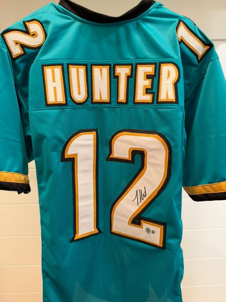 Travis Hunter Signed Jacksonville Jaguars Teal #12 Custom Jersey XL Beckett