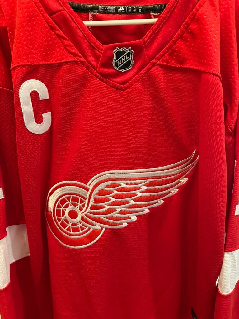 Detroit Red Wings Larkin #71 NHL Hockey Jersey Size 60