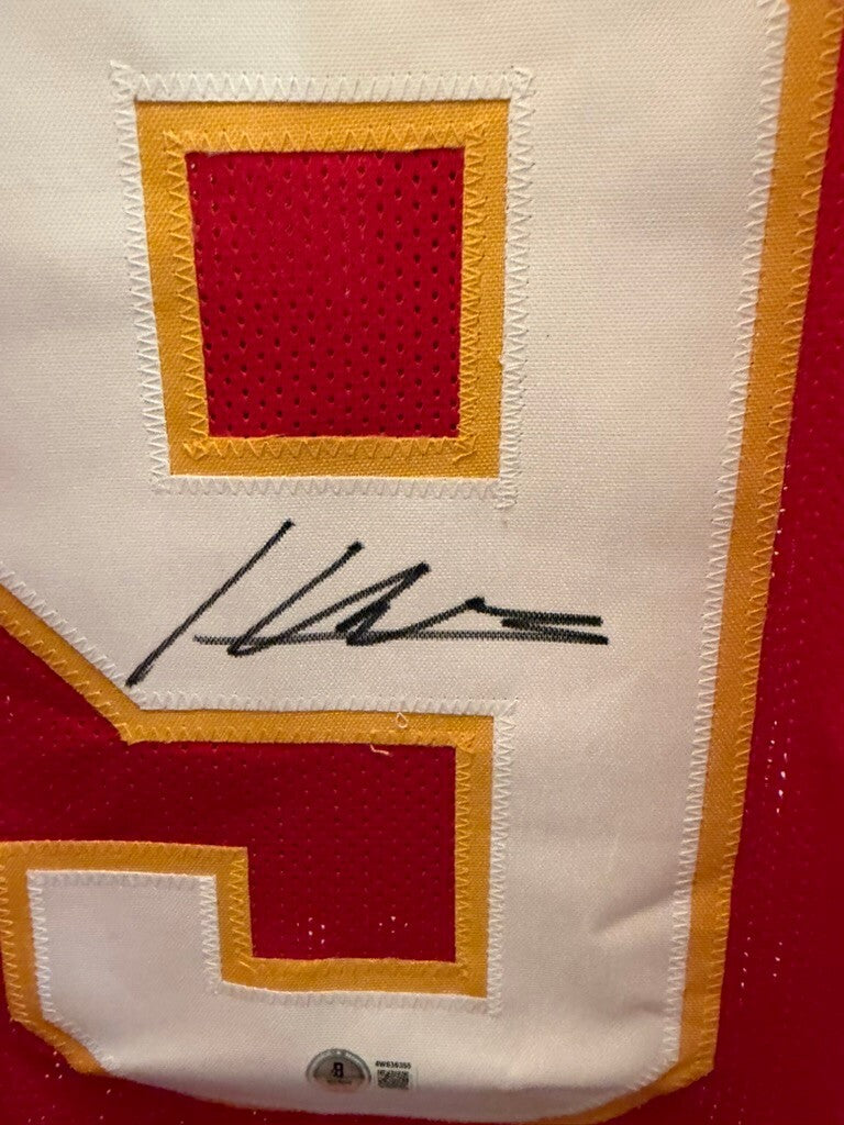Kenneth Walker III Signed Kansas City Chiefs Jersey Beckett
