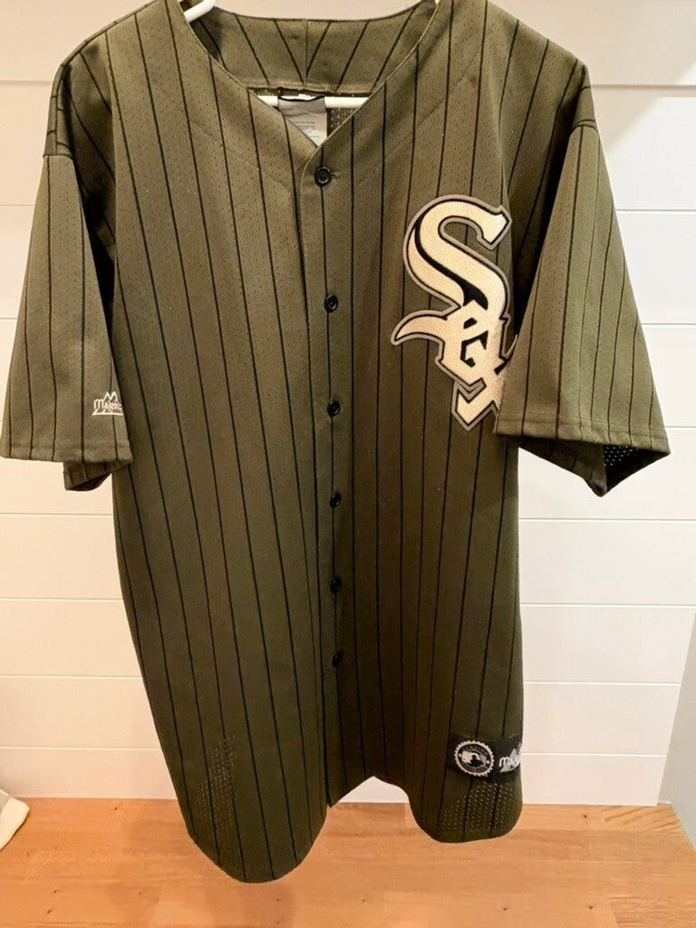 Chicago White Sox Majestic Olive Green Pinstripe Jersey Large USA Made NWOT