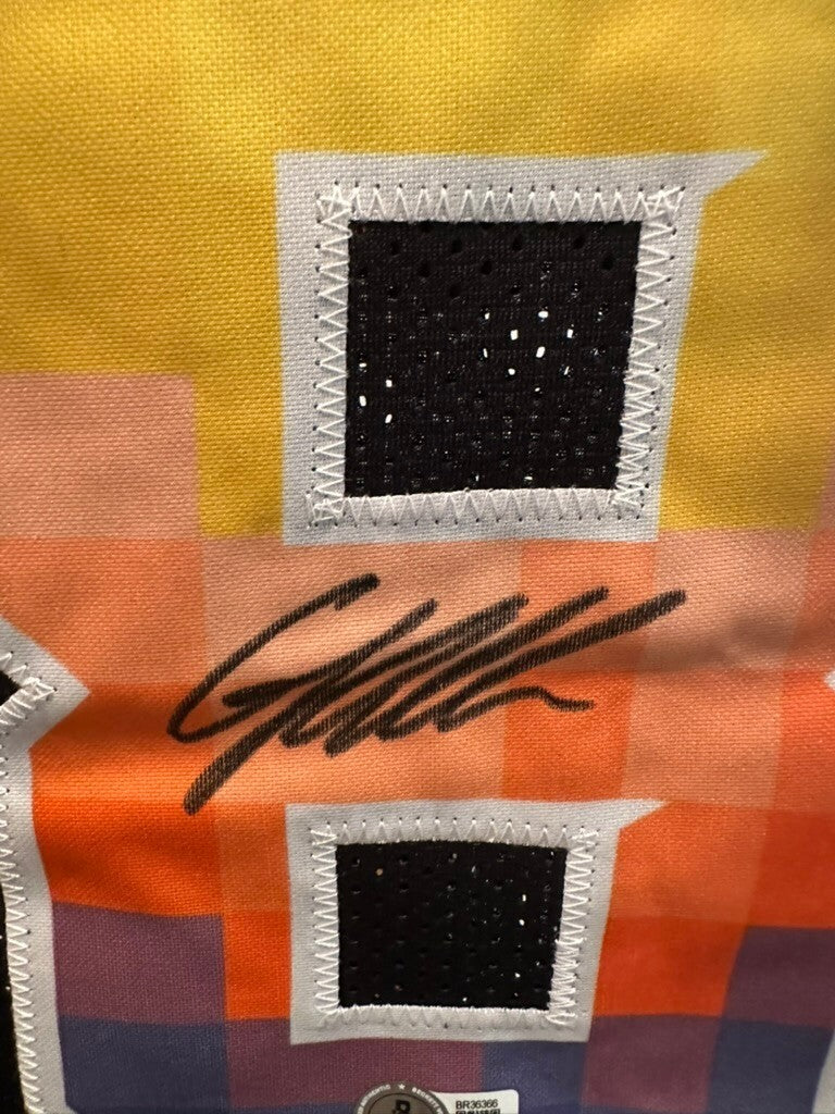 Autographed Grayson Allen Phoenix Suns #8 Basketball Jersey with Beckett Authent