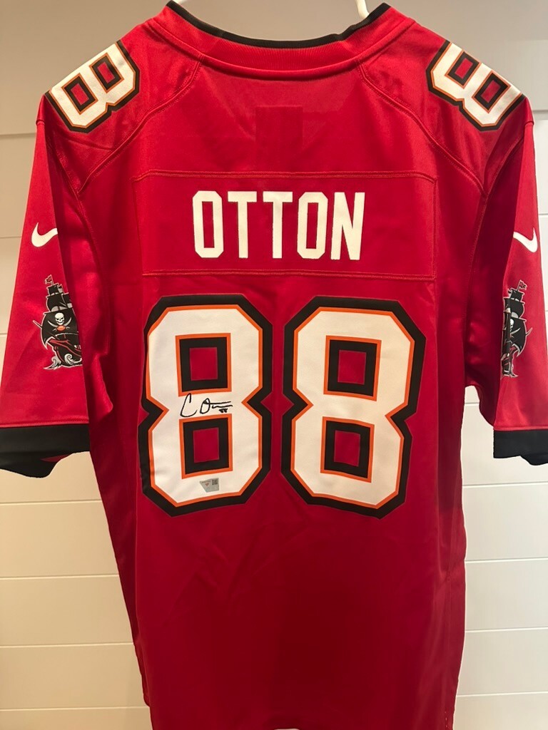 Cade Otton Signed Buccaneers Nike Game Jersey Fanatics Authentic