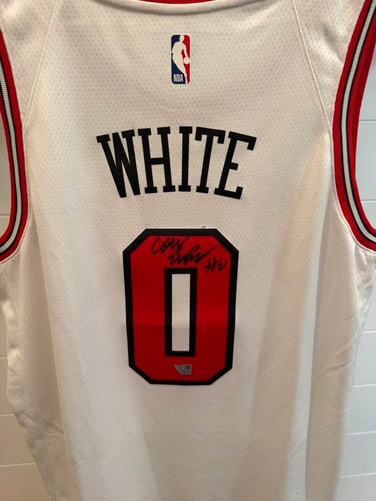 Coby White Signed Bulls Nike Swingman Jersey White XL 52 Fanatics Authenticated