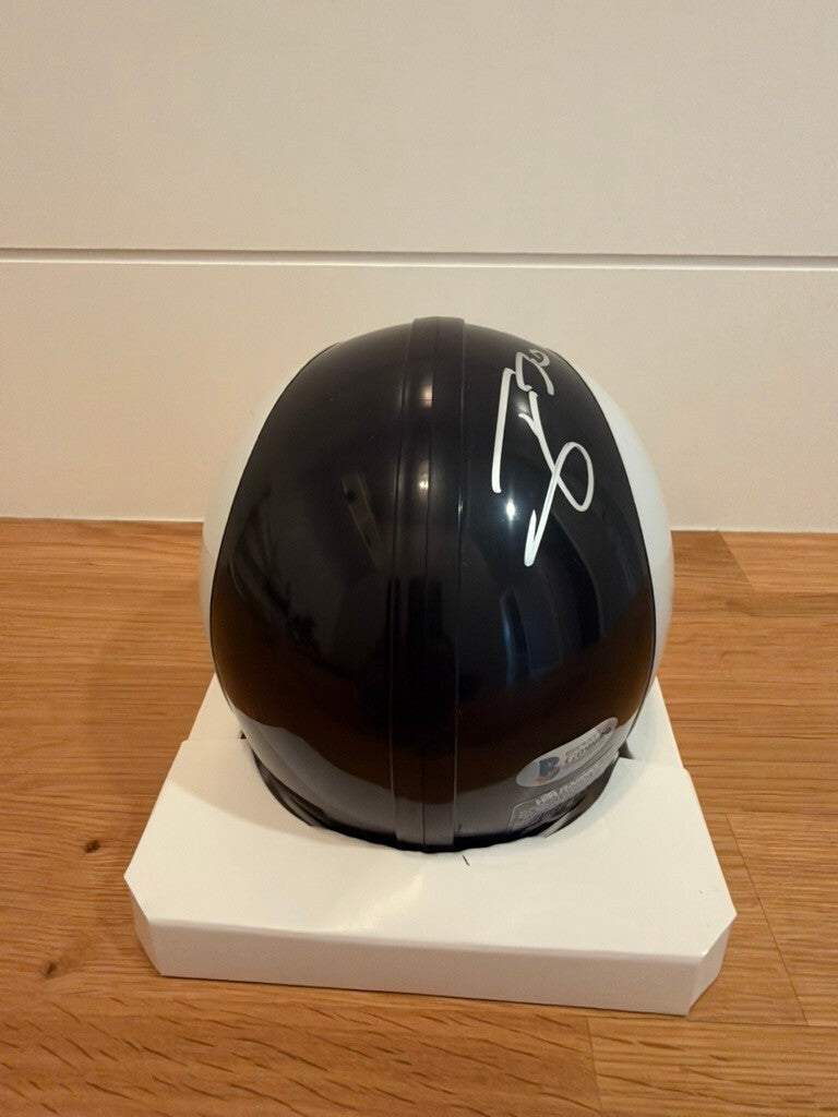 Todd Gurley Signed LA Rams Riddell Mini Helmet Navy White Beckett COA